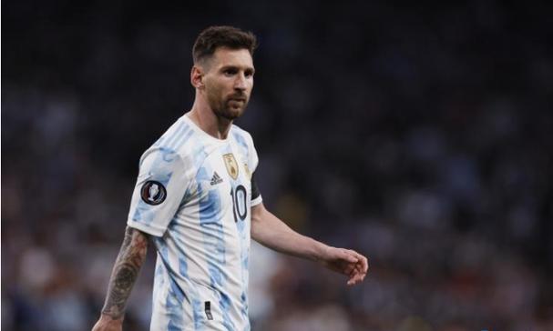 男星西装造型盘点,谁穿出了霸总既视感?